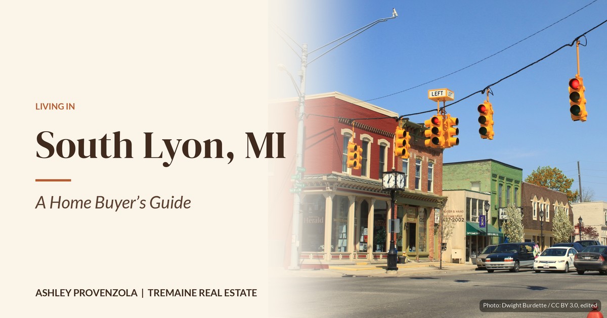 Downtown South Lyon, Michigan in fall